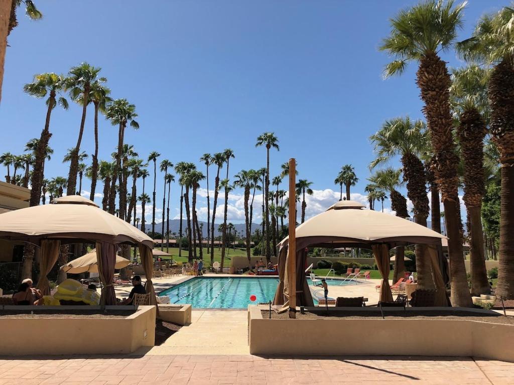 Palm Valley Cc Pickleball, Tennis, Gym, Clubhouse, Swimming Pools, Lux, Spac 2 Bdrms Den 2 Ba Palm Desert Kültér fotó